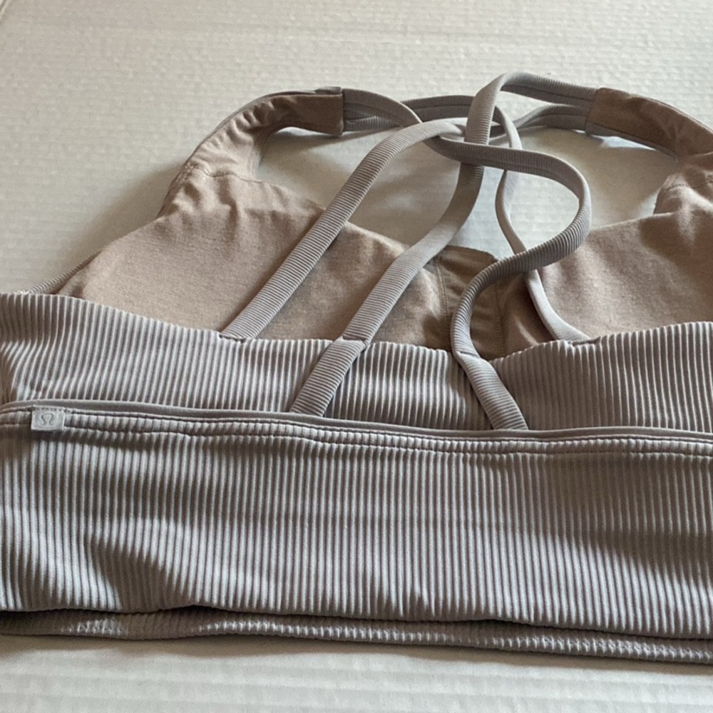 Lululemon longline energy bra - Picture 4 of 4